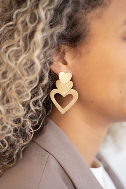 Statement earring with open heart