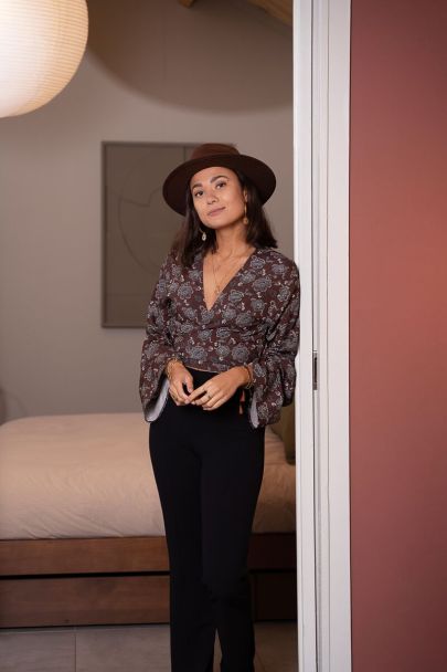 Brown floral kimono top with bow