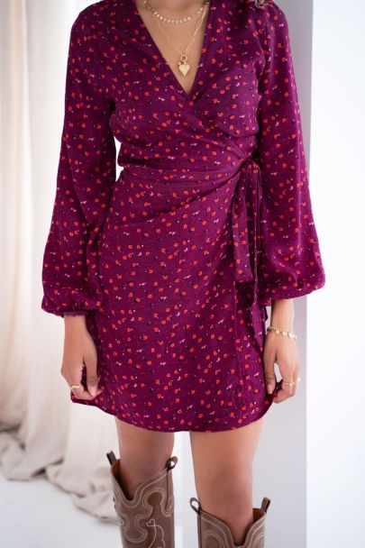 Purple satin-look dress with floral print