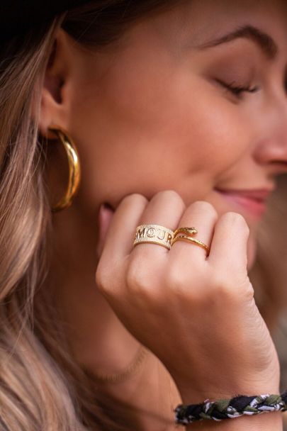 Wide l'amour text ring