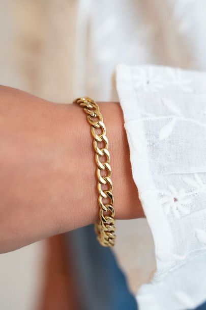Bracelet with flat chains