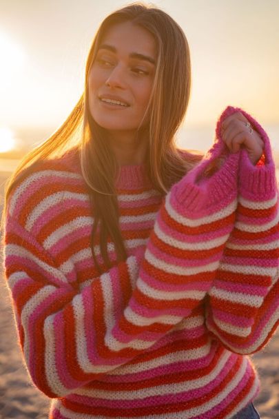 Multicoloured striped sweater with wide sleeves