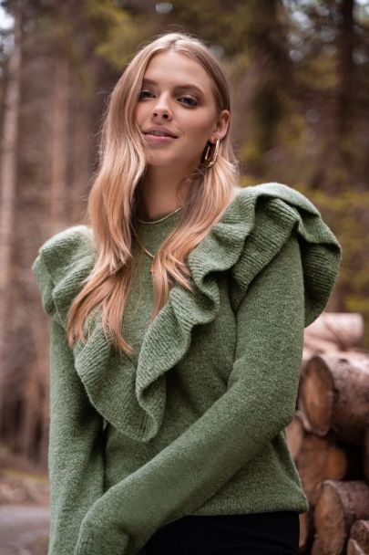 Grüner Pullover mit Rüschenlagen