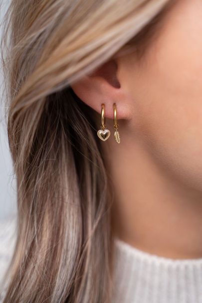 Hoop earrings with feather charm