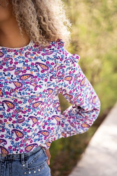 Top blanc motif cachemire