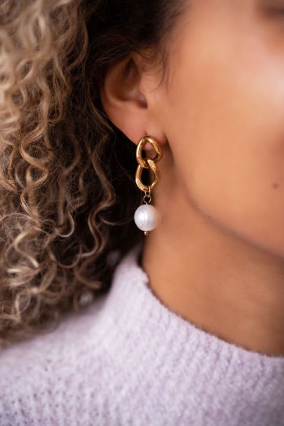 Drop earrings chain & pearl