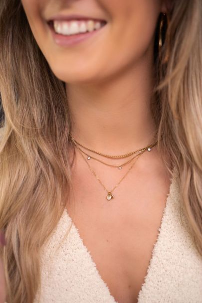 Ketting met twee strass hartjes