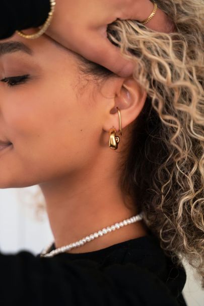 Narrow classic suspender earrings