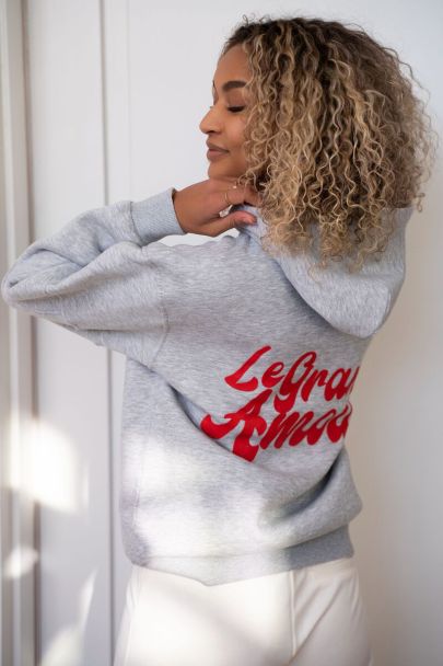 Grauer Hoodie „Le grand amour“