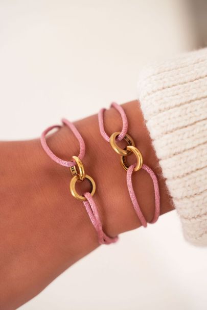 Pink forever connected bracelet