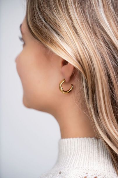 Open structured hoop earrings