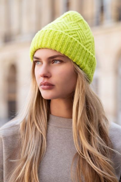 Green cable knit beanie