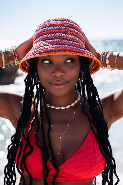 Multicoloured striped bucket hat