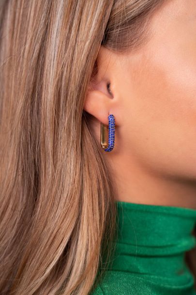 Rectangular earrings with blue rhinestones