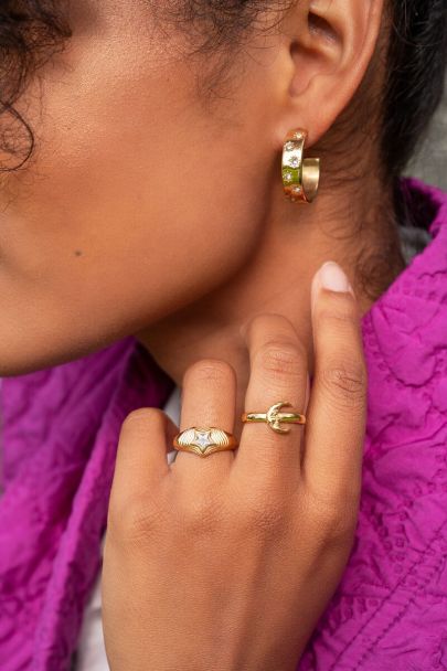 Mystic ring with moon