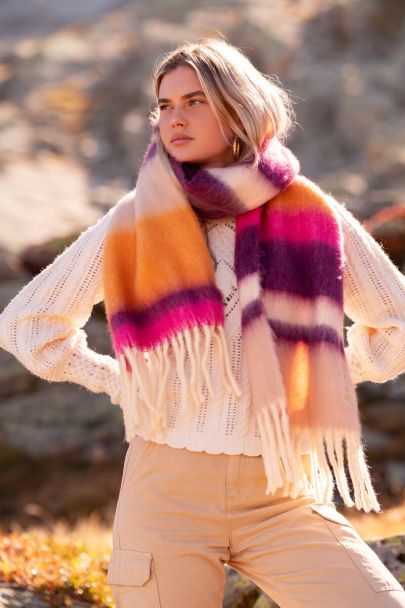 Striped multicoloured scarf with fringing