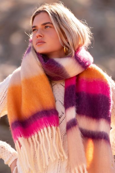 Striped multicoloured scarf with fringing