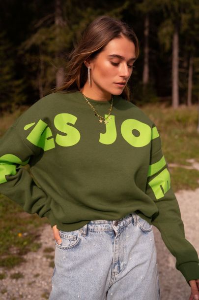 Green sweatshirt très jolie