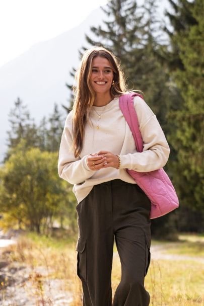 Pull beige à clous