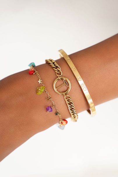 Bangle met gegraveerde hartjes