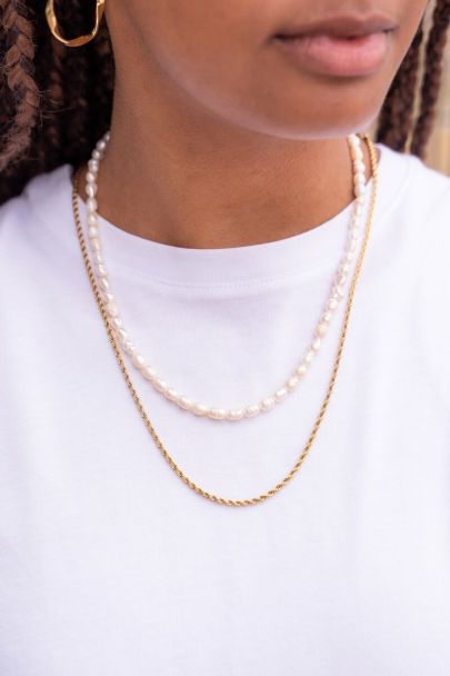 Equal pearl necklace