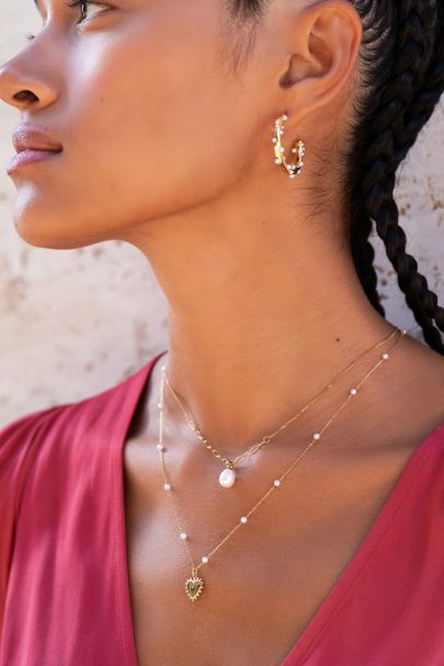 Ketting met hartjes bedel en imitatieparels
