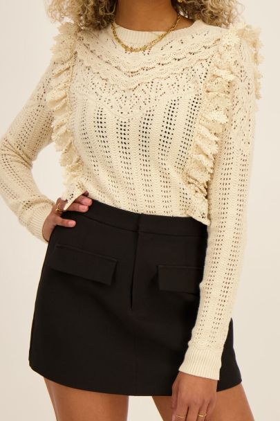 Beige top met kant & ajourwerk