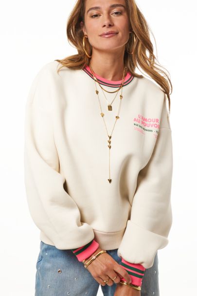 Beige sweater "L'amour au pouvoir"