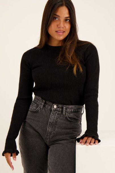 Zwarte ajour top met ruffle mouw