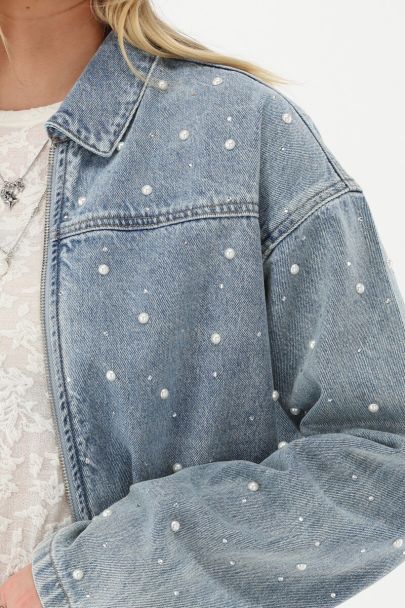 Blauw denim jacket met imitatieparels en strass