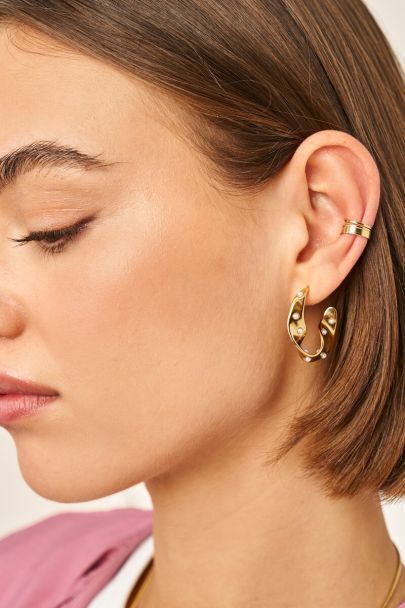 Bold Creolen mit Swirl und S&uuml;&szlig;wasserperlen