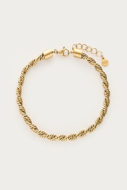 Bold twisted bracelet