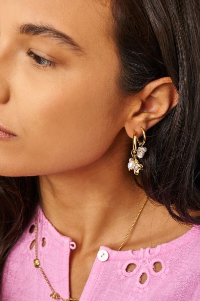 Botanical hoop earrings with white shells