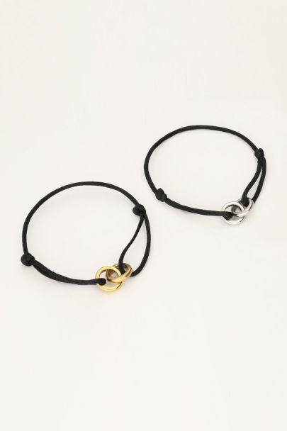 Black forever connected bracelet