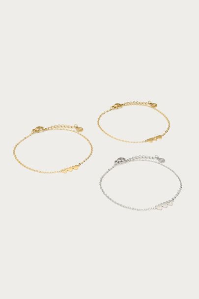 Armbanden set hartjes twee goudkleurig en zilverkleurig