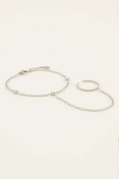 Bracelet with hoop and three rhinestones
