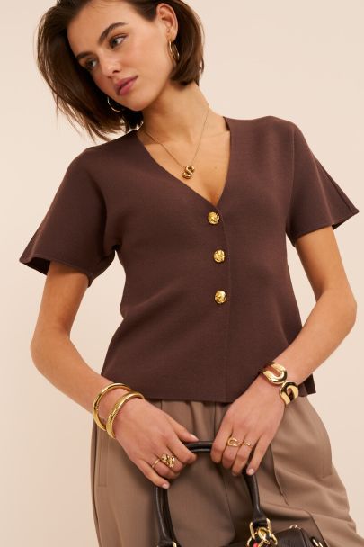Brown cardigan with button closure