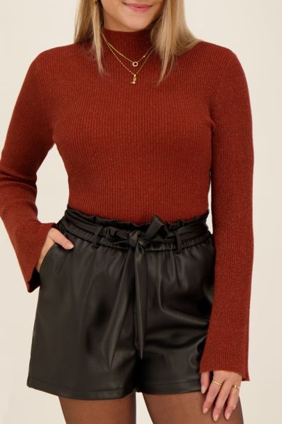 Brown sweater with trumpet sleeves