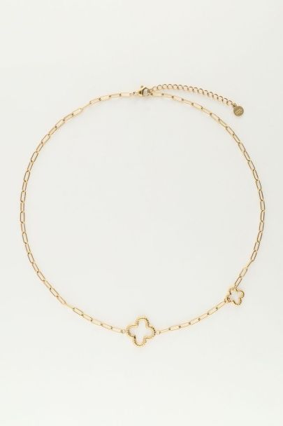 Chain necklace with clovers