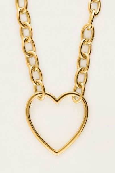 Chunky link chain with large heart 