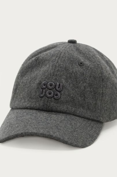 Dark grey cap "cou cou"