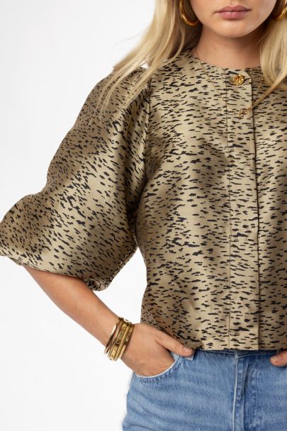 Goudkleurige top met pofmouwen animal print