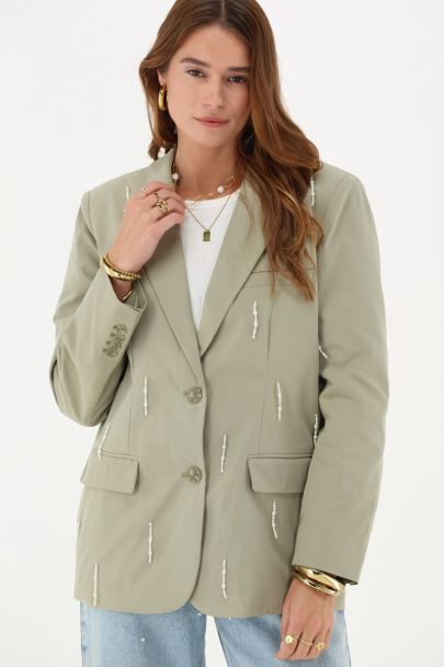Groene blazer met imitatieparels