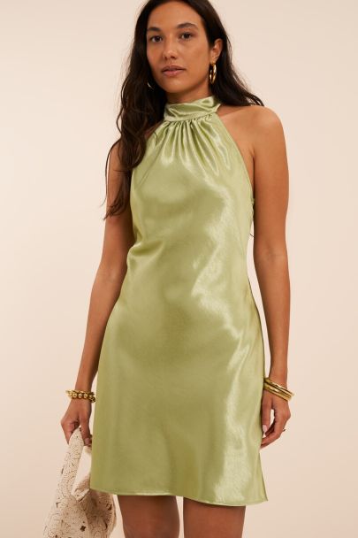 Grünes Kleid in Satin-Optik mit Schleife
