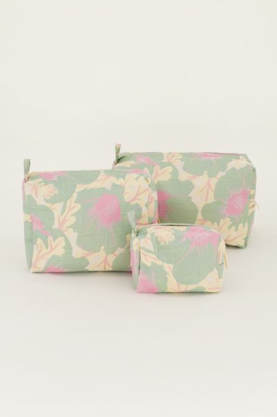 Green toiletry bag set with jacquard