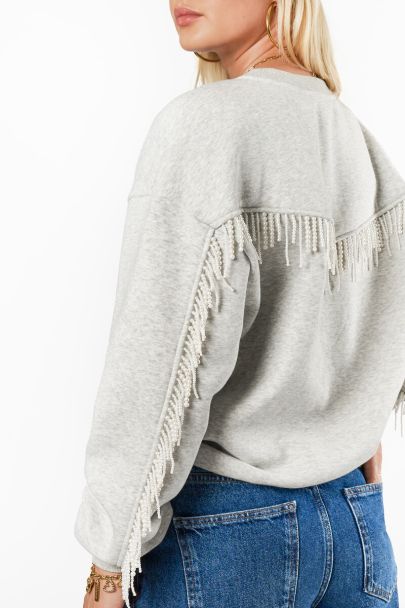 Grijze sweater met imitatieparels