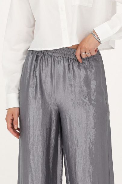 Grijze wide leg broek satijnen look