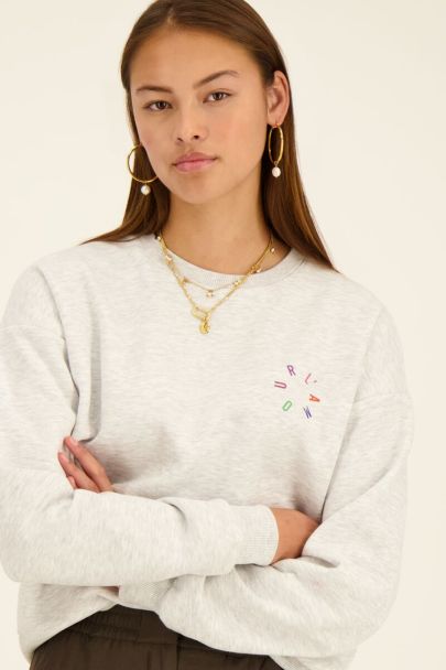 Grey sweater with multicoloured l'amour