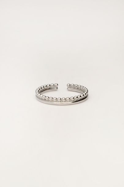 Iconic narrow ring with beads