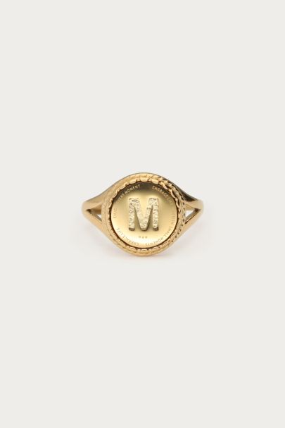 Initial ring vintage